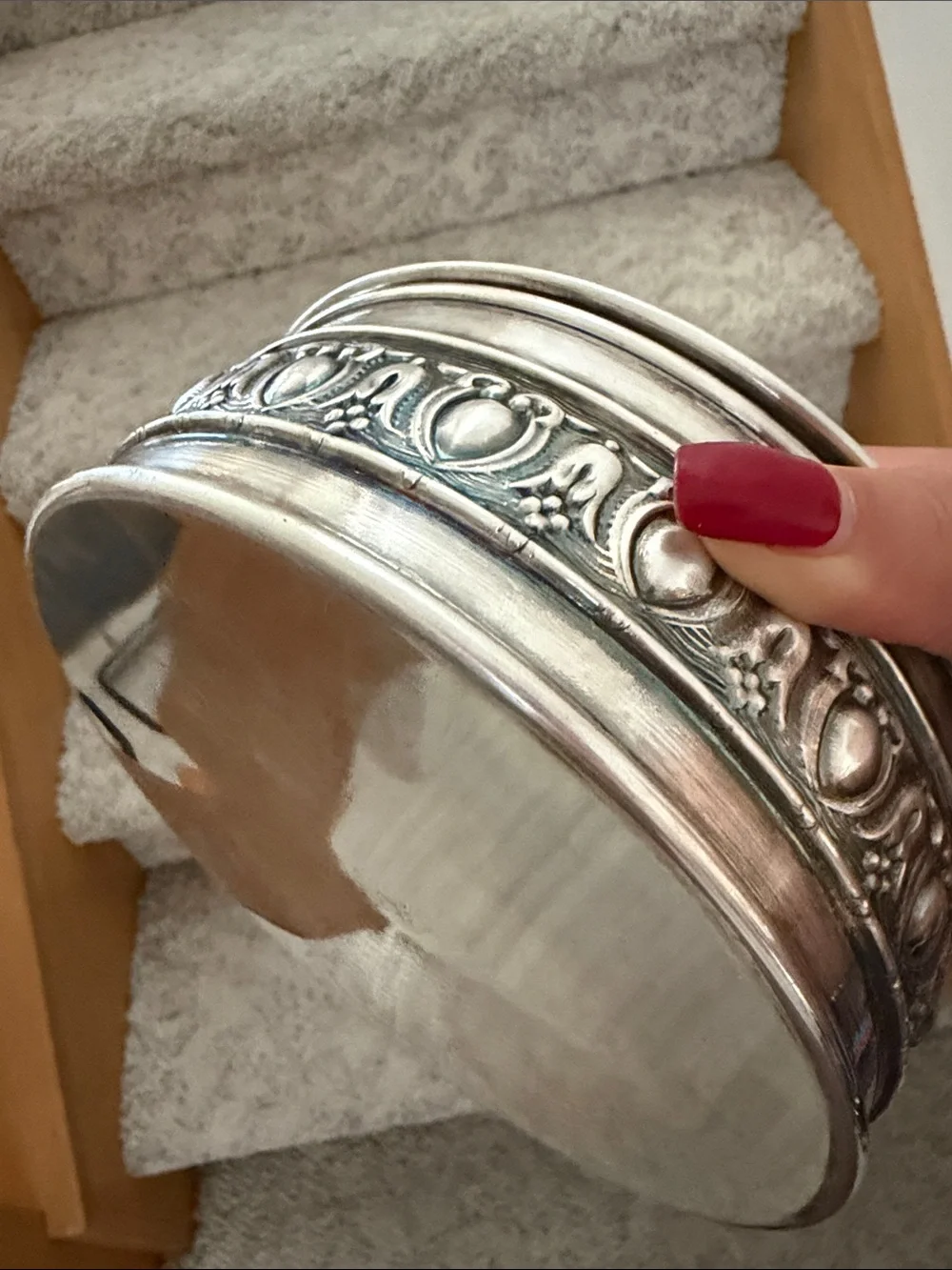 Ornate Silver-Tone Decorative Serving Dish with Lid